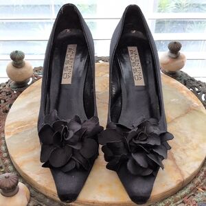 Vintage Valentina Russo Black Satin Floral Heels Size 9m